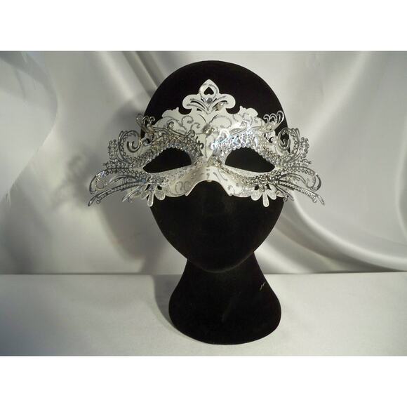 Silver mask with or on stick, bridal prom masquerade costume venetian party mask - Picture 2 of 5